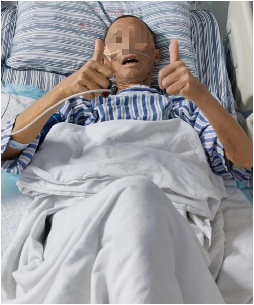 五十多岁的刘叔叔,是一名左侧脓胸(屎肠球菌),支气管扩张并感染(铜绿