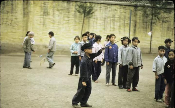 1973年的北京老照片跨境电商客户服务的作用