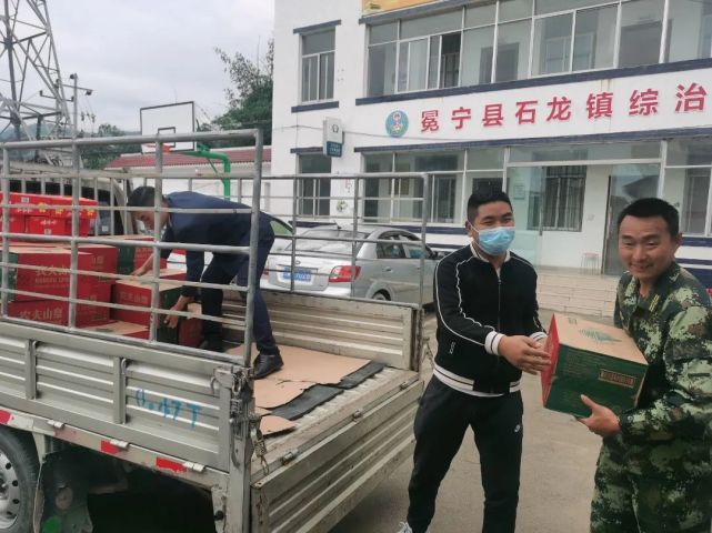 6月1日早上8点,由碧桂园川中区域冕宁翘楚堂项目负责人杨在中牵头