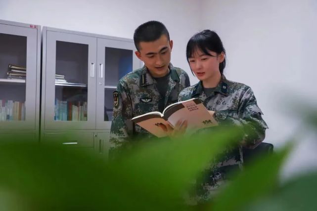 戳这里陆军10所院校等你选
