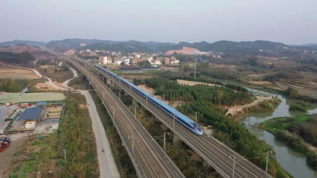 河茂鐵路河唇至茂名線路,以及湘桂鐵路,益湛鐵路,衡柳鐵路永州站以南