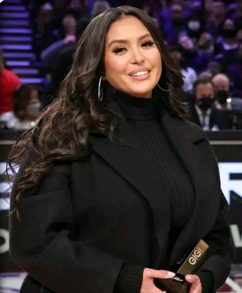 外媒报道科比的老婆瓦妮莎公布择偶标准!_腾讯新闻