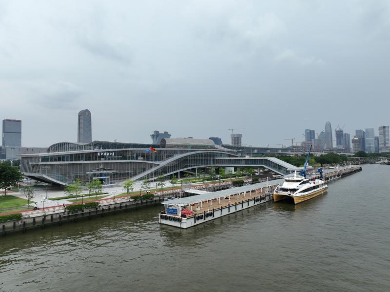 水上客运航线,以及增开琶洲往返香港市区,澳门氹仔(澳门国际机场)航线