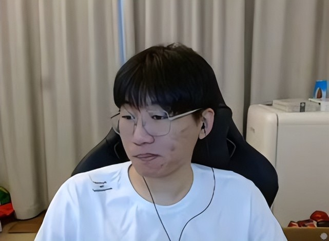 宁王终于要重回lpl了直播透露已试训成功但暂未参加训练赛