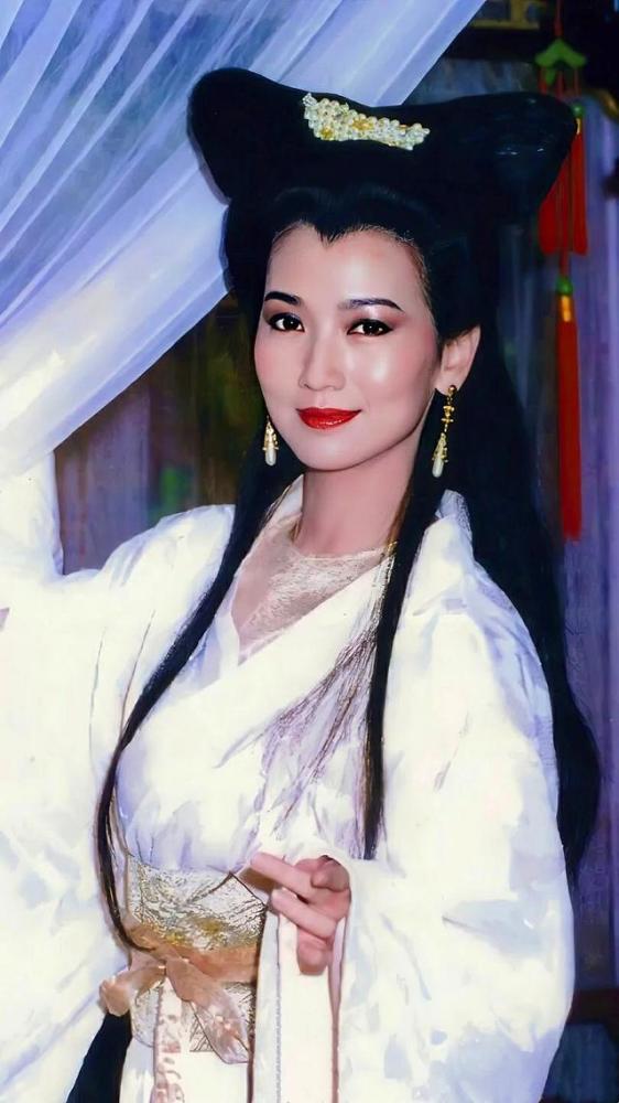 古装剧中5位女演员经典绝美的造型,是谁惊艳到了你?_腾讯新闻