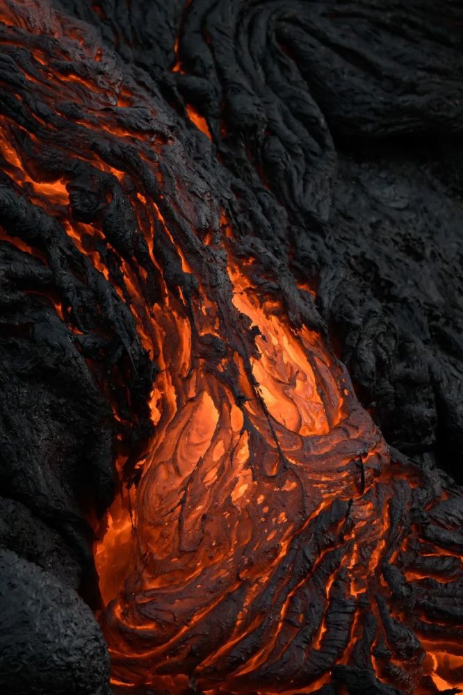 【繪畫參考】岩漿熔岩火山熔漿的畫法參考素材(場景素材)_騰訊新聞