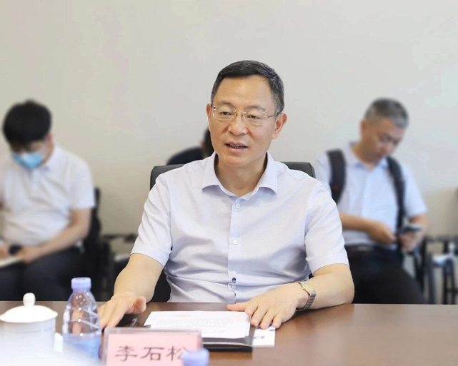 揣着200元白手起家,如今企业市值400亿|深圳|孔令涌|德方纳米科技