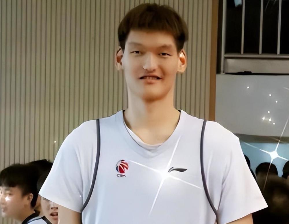 苏伟恐离队,高世鳌受伤,辽宁19人集训,王晗或实锤入鲁_腾讯新闻