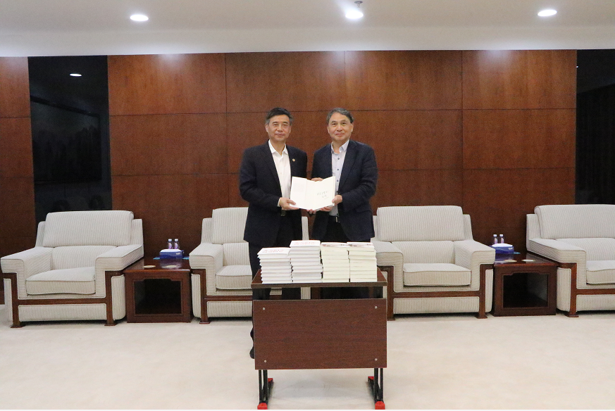 市政协领导田夫,吴以环,王大平,姜建军,王宏彬,乔恒利,陈林出席活动.