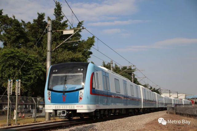 中车四方交付第1000辆直线电机地铁车辆,为广州5号线新车_腾讯新闻