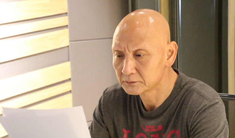 "坏蛋"杜玉明:12岁认识爱妻,为何结婚38年无绯闻?