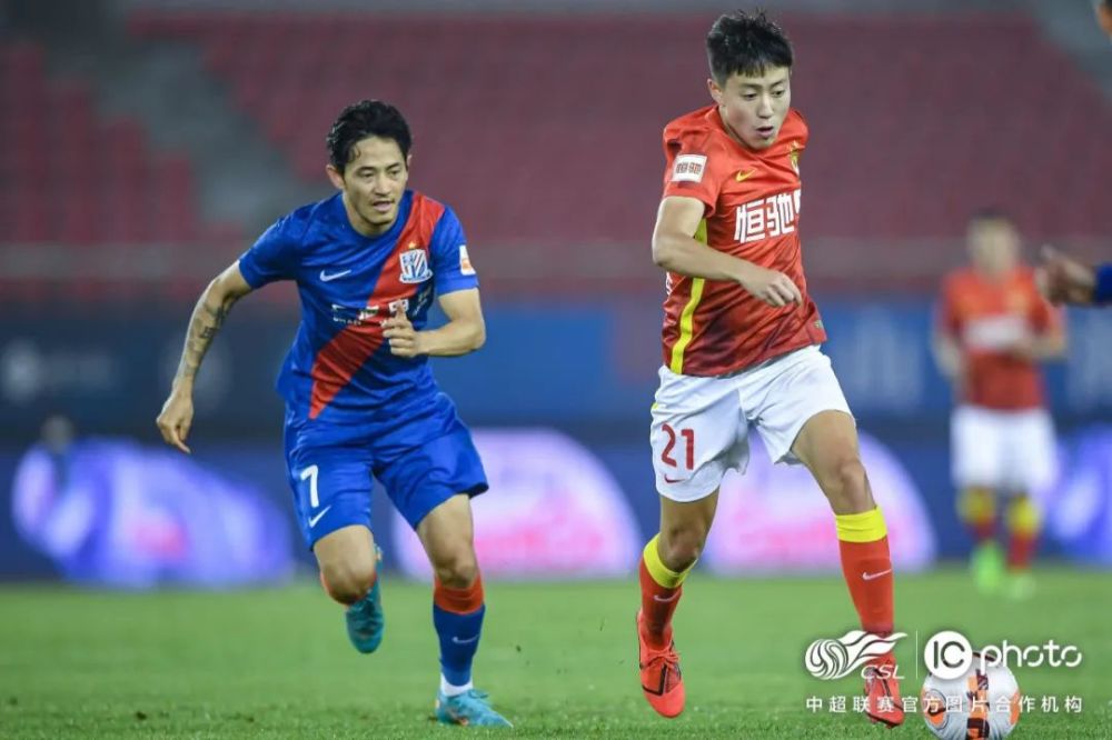 替补:4-陈泉江(u23,18-范恒博(u23,23-李佳珩(u23,24-何鑫杰(u23)