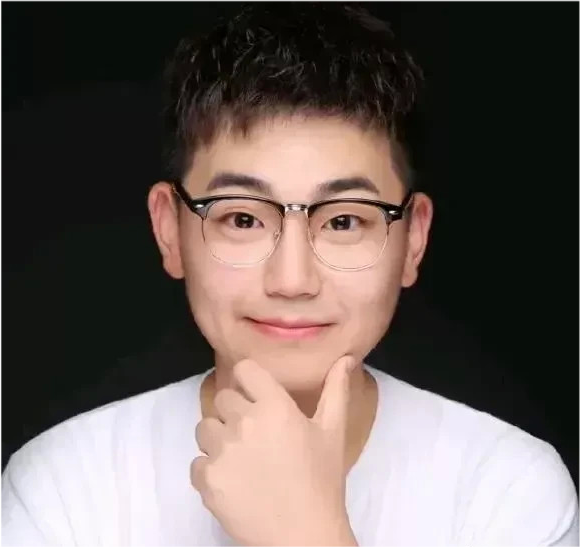 央5直播中意大战,解说孙鹏耀受好评,刁琳宇和李盈莹一直被议论_腾讯新