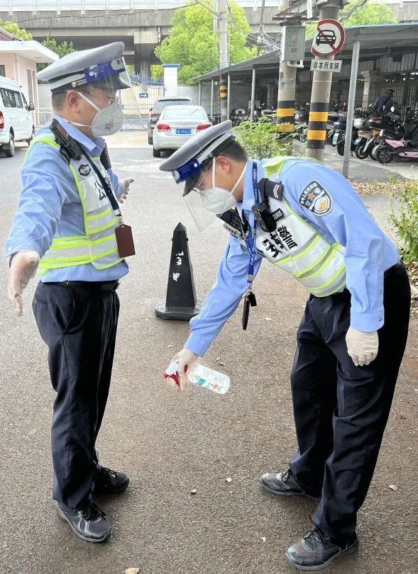 五大隊嚴格落實個人防護消殺工作復工安保很