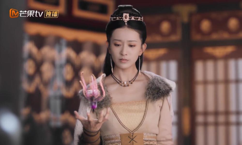 学导演却做了演员雪中的花魁鱼幼薇还在梦华录饰演高慧