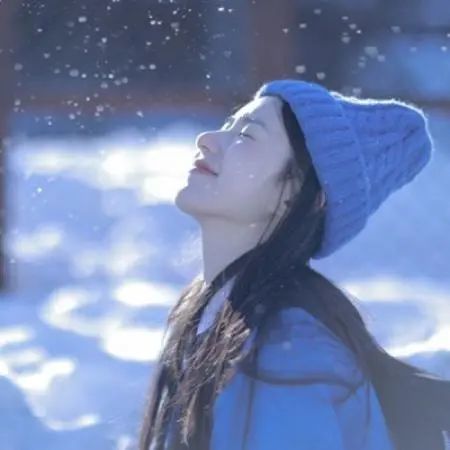 头像蓝色系微信女生头像仙气蓝色系女生头像美醉了