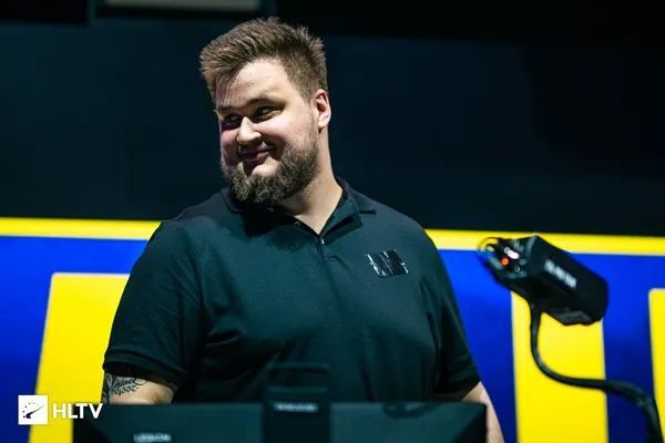 snax我是大场面先生线下才是我的主场