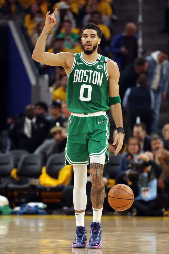 塔图姆明天必爆发拉跨后场均323分揭秘勇士防守他们让我传球