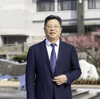 校长邱月灵杭州学军中学梦想启航,信心满满;才华展示,尽情发挥;智慧