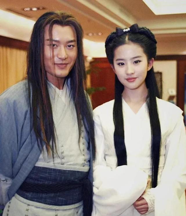刘亦菲黄晓明的神雕侠侣再看就是美女和野兽,网友:天仙一直都美
