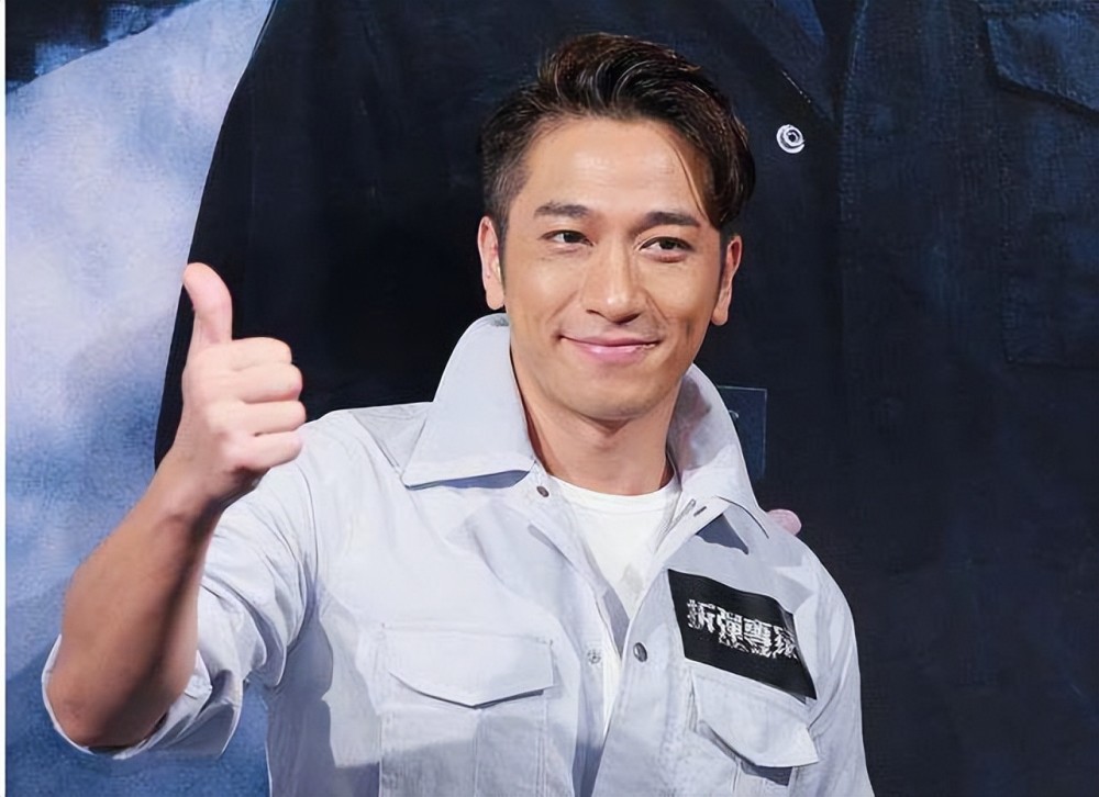 恋情成谜吴卓羲否认与tvb主题曲一姐同居自曝不介意两人合作