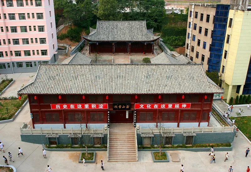 剑阁中学举行2022年高考壮行仪式