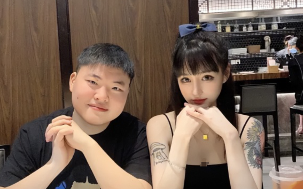 uzi暂别赛场妻子发文透露预产期edg阿布带来好消息