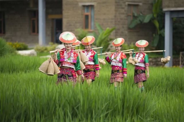 乐享云南|非遗·新平花腰傣服饰