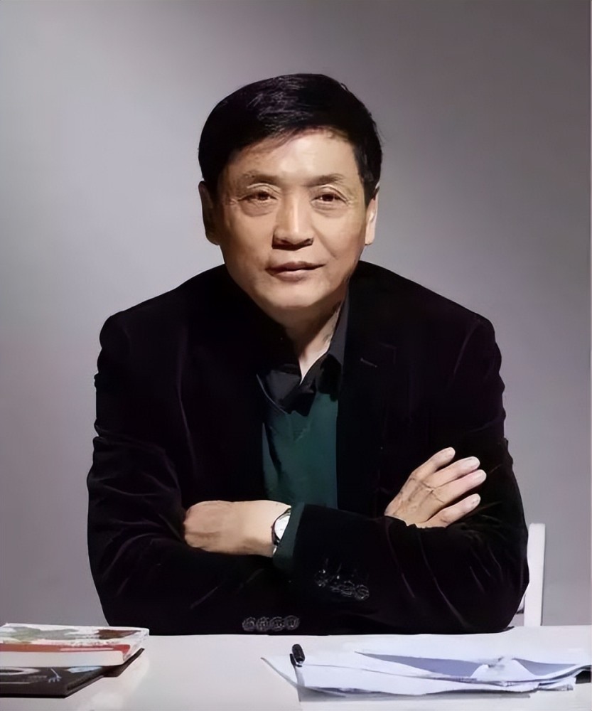 曹文轩学生就是我的衣食父母网友把孩子当成摇钱树了