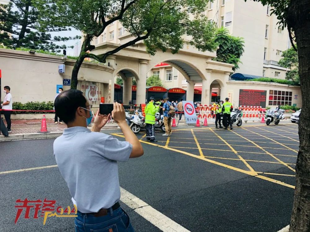 先鋒俠快看高考作文題出爐這些場景今天在福州考場上演