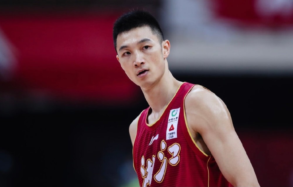 深度10年生涯3度换队朱旭航官宣加盟新疆广东弃子四处流浪