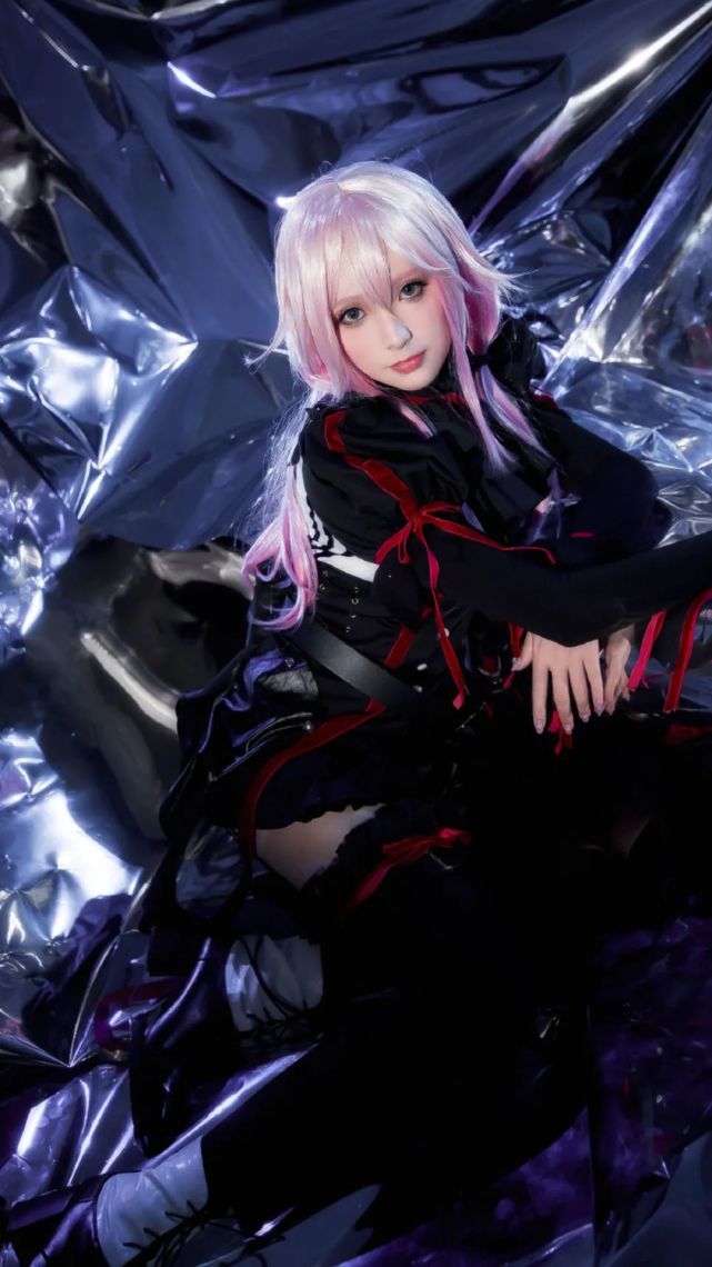 cos:罪恶王冠egoistcos正片@赤月