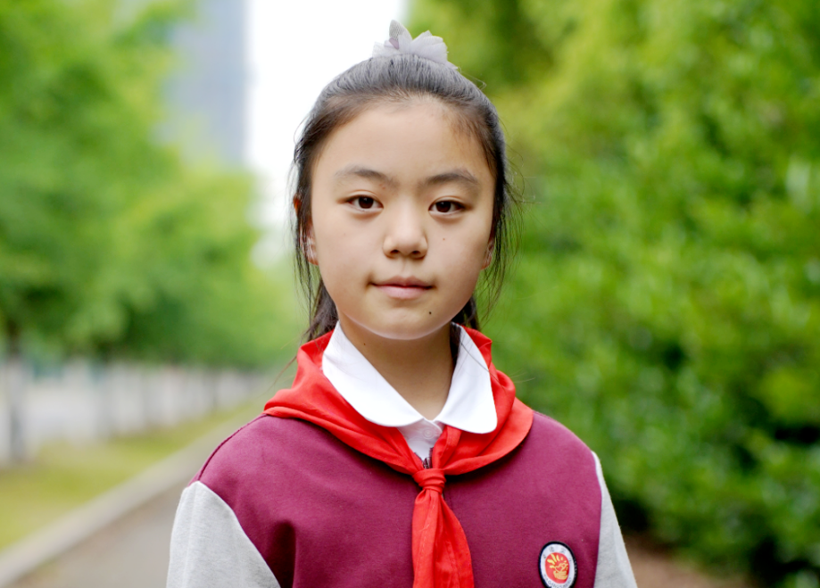 张涵玥,2010年3月生,女,就读于江阴市夏港实验小学.