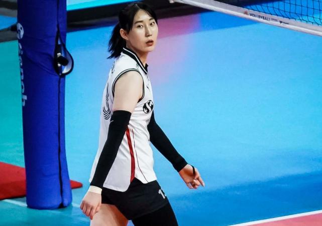 也基本上走上了重建的过程,这次也是以年轻球员为主参赛,朴贞雅等领衔