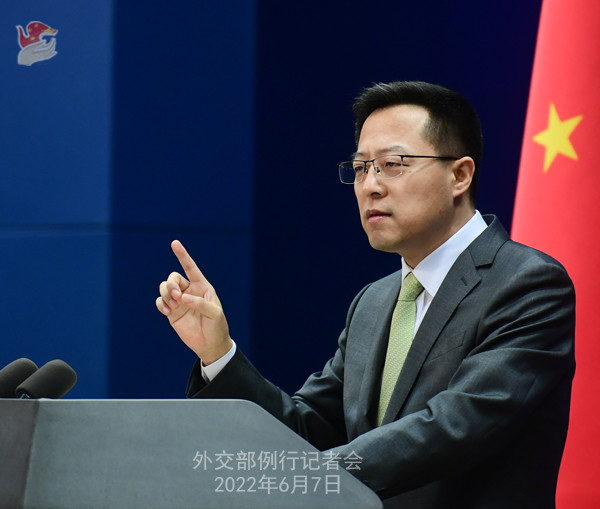 美媒称中国正在柬埔寨建设专用海军设施，外交部回应