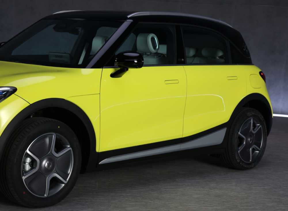 1816万起奔驰精致设计适合小姐姐的绿牌无框门小车