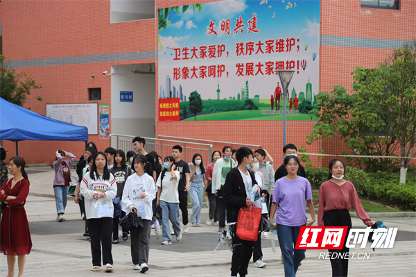 汝城职中:努力营造优良的高考环境