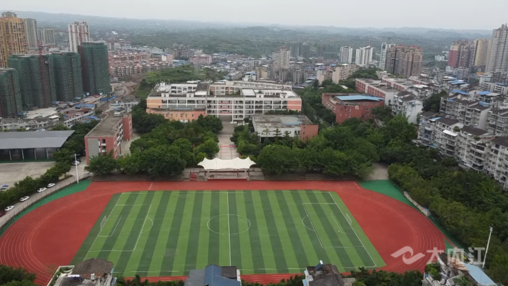 护航高考资中二中多措并举确保一个不落