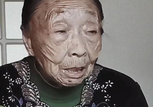 李玉成晒马玉琴27天前录像视频颜色引猜疑网友不会走了吧