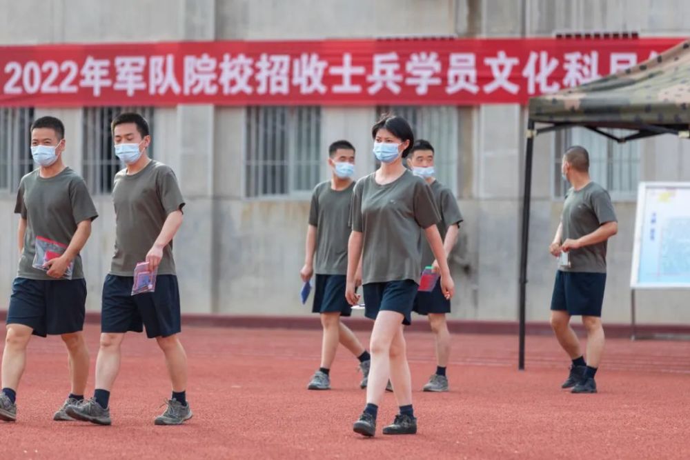 看，海海海海海海海……下一代舰载机