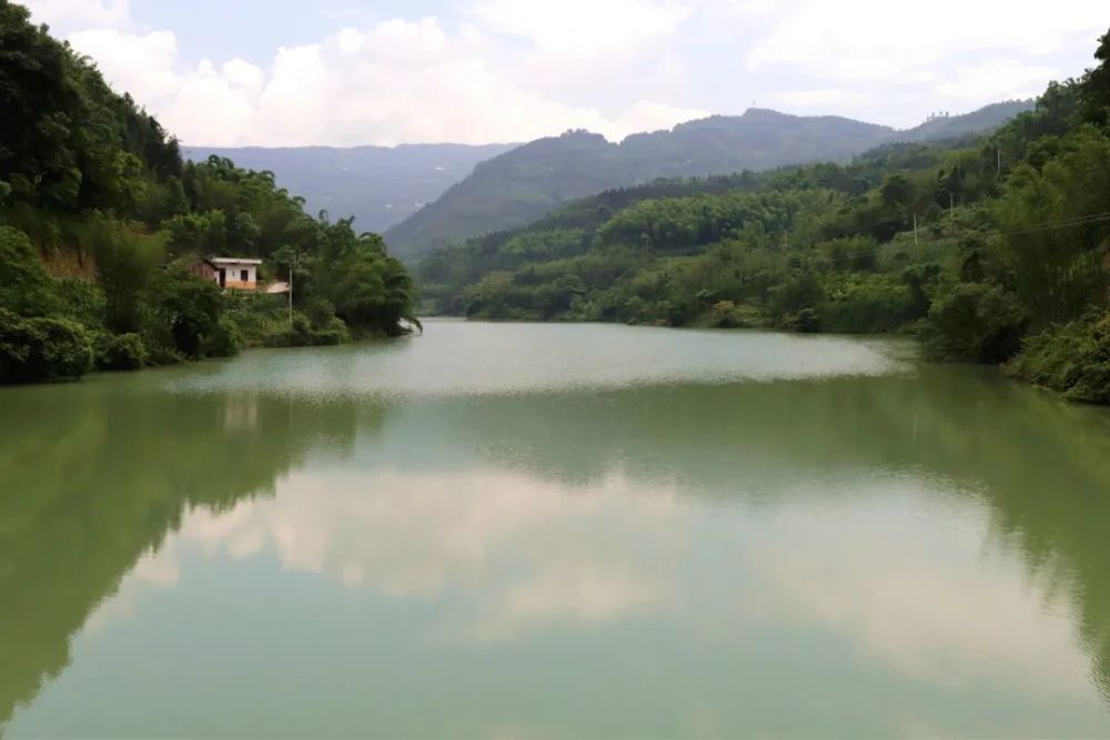 兴文这个水库也太美了吧_腾讯新闻