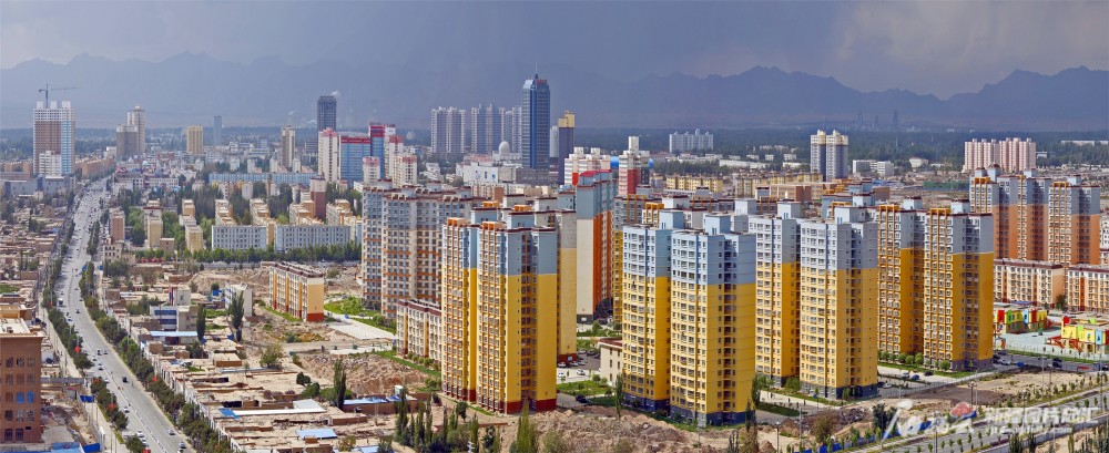 走进县城看发展丨库车市新地标一泓碧水穿城过生态宜居入画来