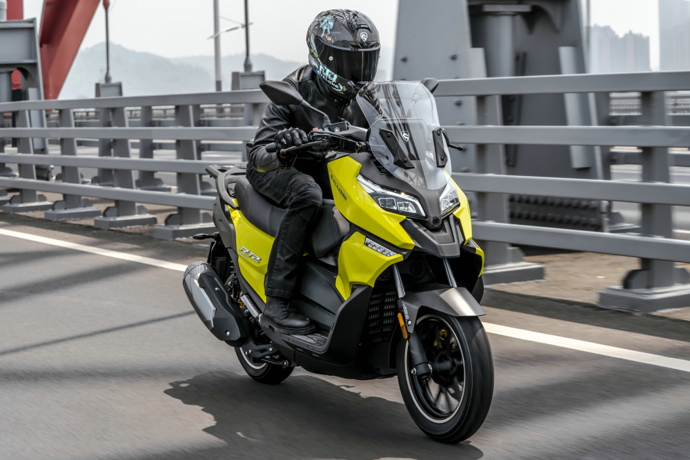 性价比最高的国产250运动踏板赛科龙rt2车型解读