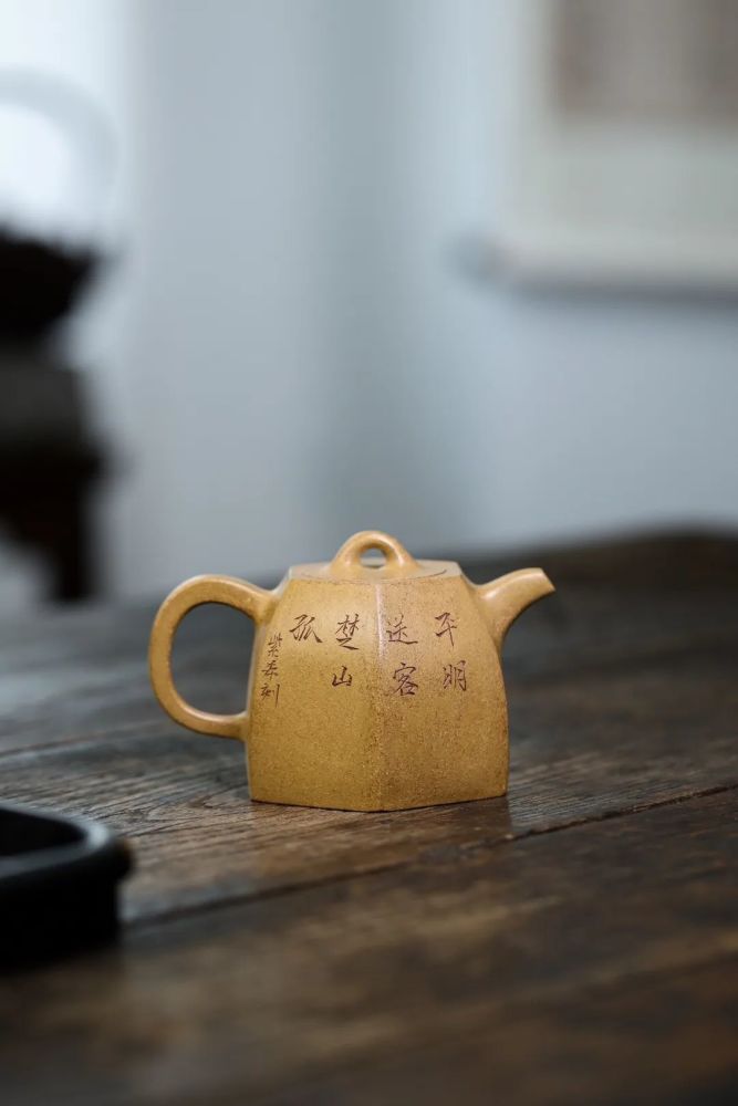 【西云堂】黄段泥·六方秦权·230cc_腾讯新闻