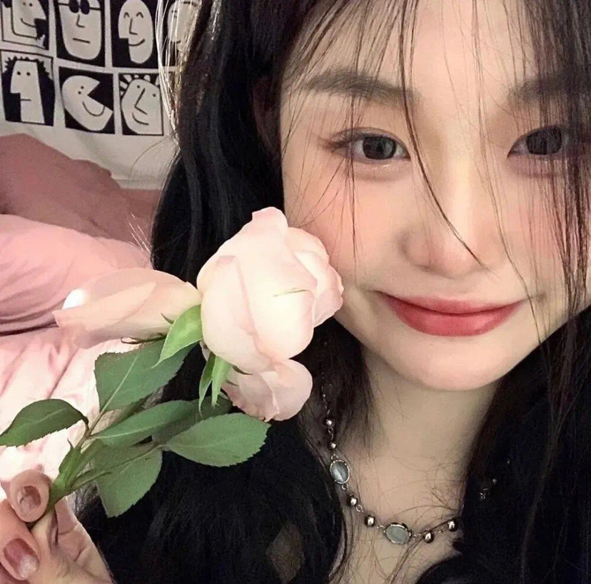 温柔女生头像如果心里和脸上一样无所谓就好啦