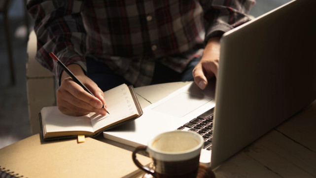 最神秘的世界级作家首次书写自传式文字