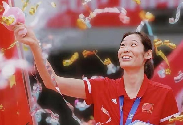 朱婷登上《青年大学习》,女排核心养伤,未来率队崛起