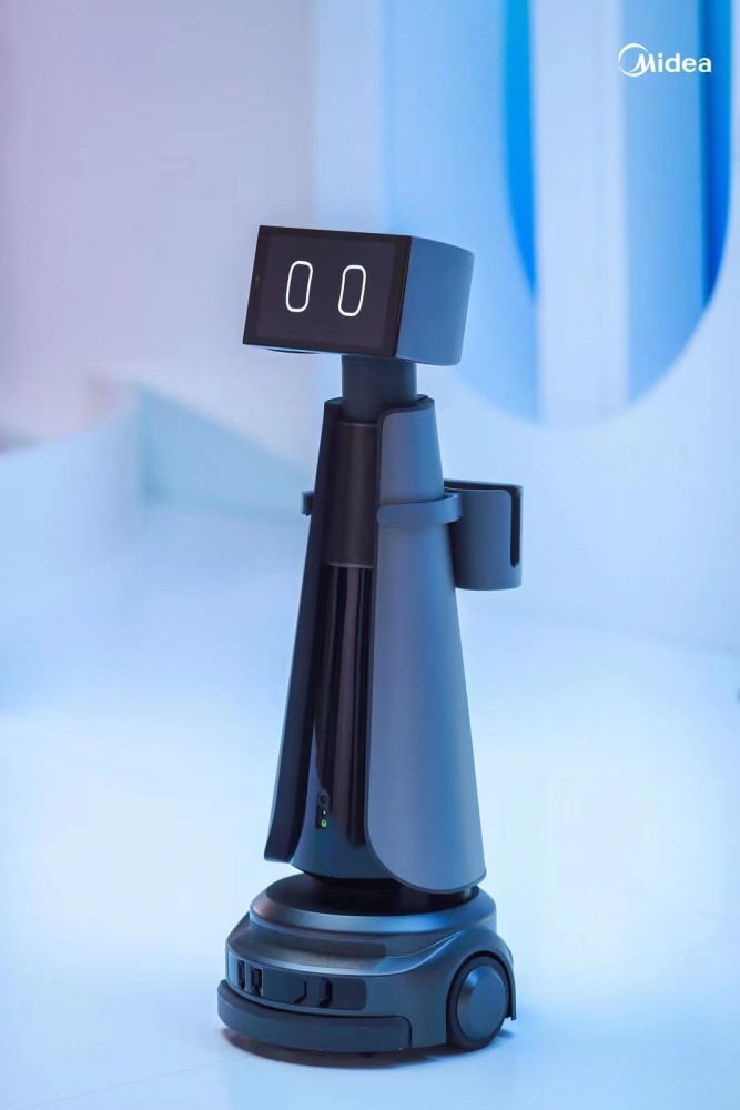 数字美的2025｜美的家庭服务机器人品牌“WISHUG”亮相！