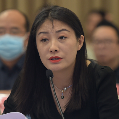 王雪芬四川科伦医药贸易集团有限公司总裁科伦医贸集团于2003年正式