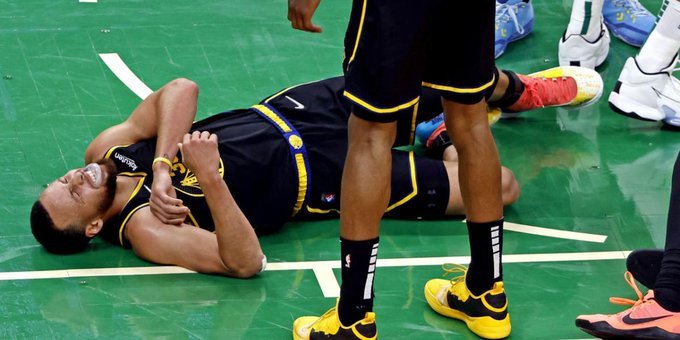 总决赛g4伤情出炉库里表态带伤出战两队5人有伤小佩顿痊愈